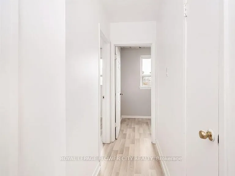 3 Clayhall Cres — Photo 21