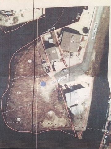 2nd image of 14 Island Plz