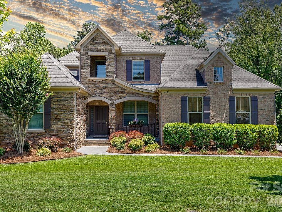 1st image of 418 Inverness Pl