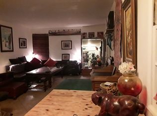 930 W 19th St, Costa Mesa, CA 92627