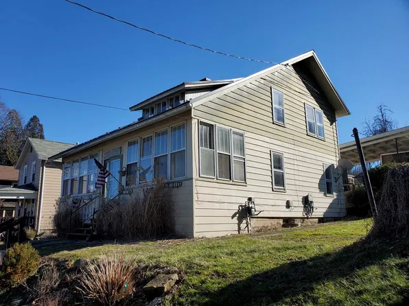 209 Breed St, Titusville, PA 16354