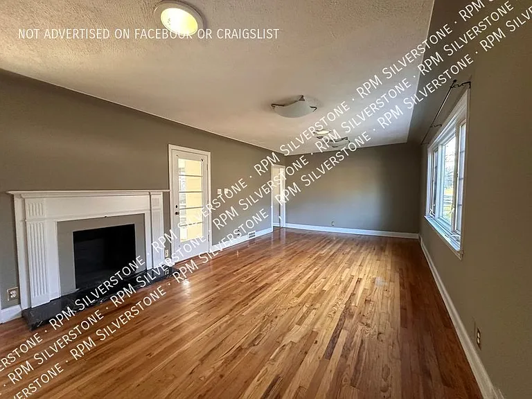 2362 Sanders Pl — Photo 7