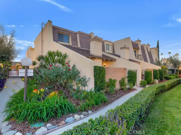 18423 Collins St Unit A, Los Angeles, CA 91356