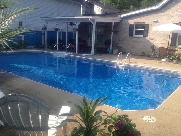 18'x36' in-ground pool.