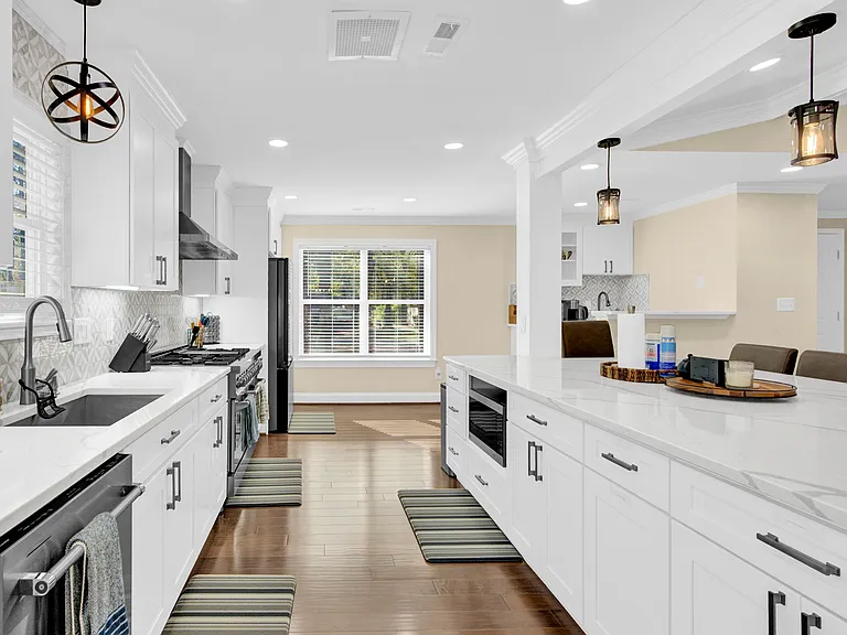 6920 Stillmeadow Dr — Photo 36