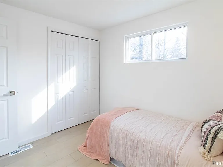 1326 Mohawk Ave — Photo 23