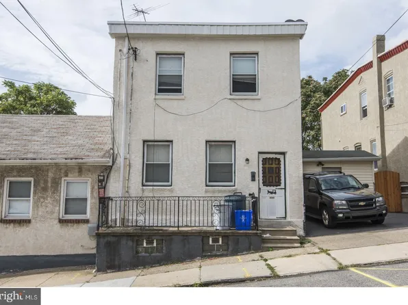 4144 Terrace St, Philadelphia, PA 19128