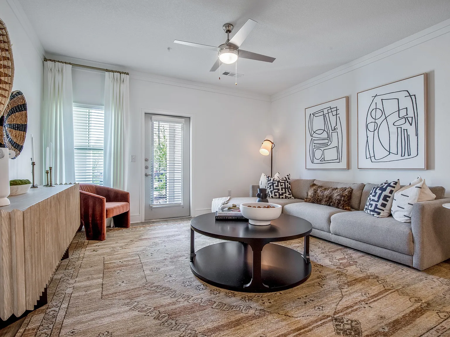 Cyan Mallard Creek Apartments — Photo 2