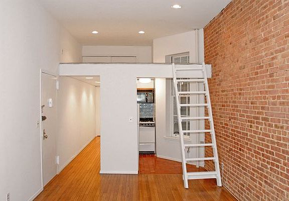 2nd image of 304 E 92nd St APT 1W