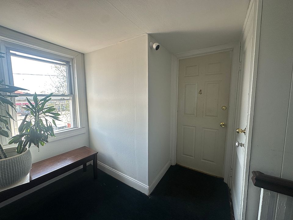 1st image of 6 Florence Ave APT 4