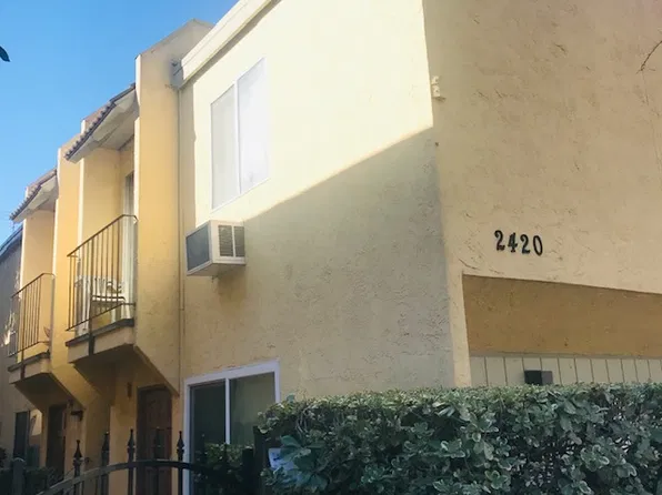 2420 P St #4, Sacramento, CA 95816