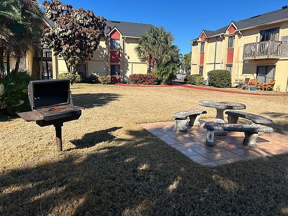 picnic area