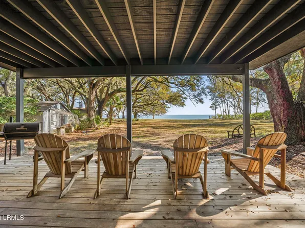 8 Saltwind Dr, Saint Helena Island, SC 29920