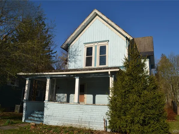 28 N Central Ave, Springville, NY 14141