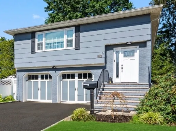 76 Elmwood Ter, Linden City, NJ 07036