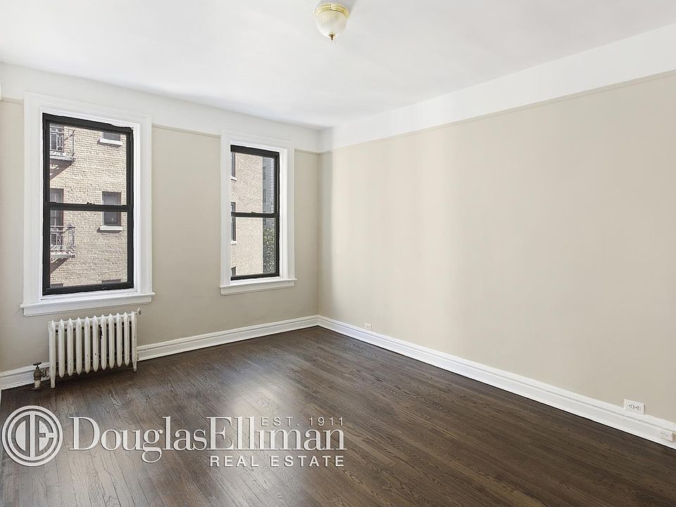 2nd image of 779 Riverside Dr APT B41