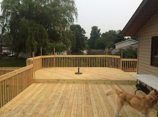 2506 Fairway Dr, Moorhead, MN 56560
