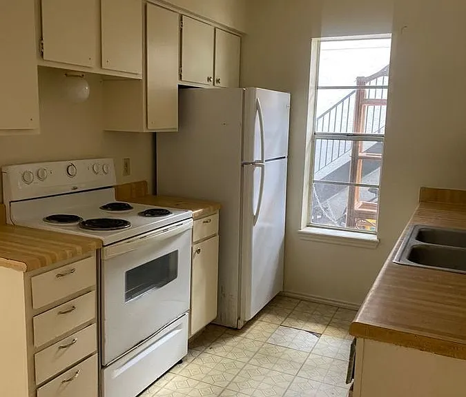 1501 Sam Houston Dr — Photo 12