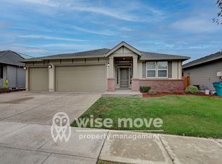 811 SW 4th Ave, Battle Ground, WA 98604