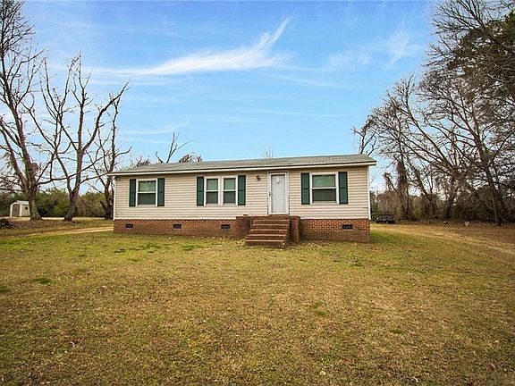 2nd image of 4060 Fort Huger Dr