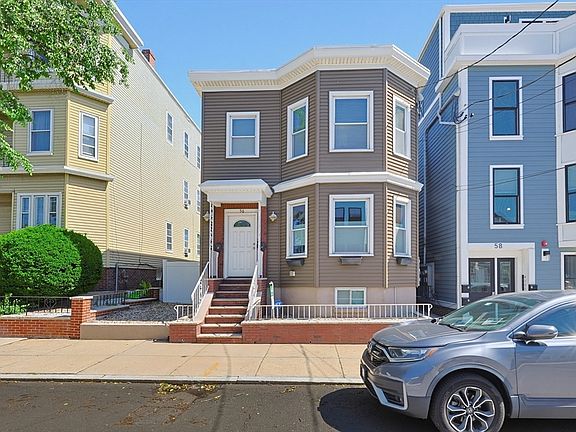 2nd image of 56 Byron St #2