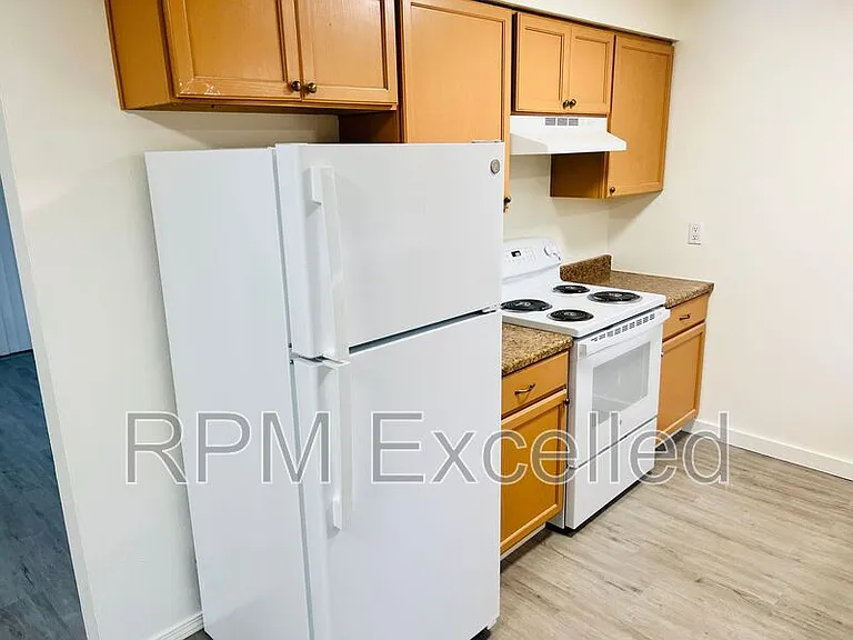 2500 S 286th Pl #C — Photo 11
