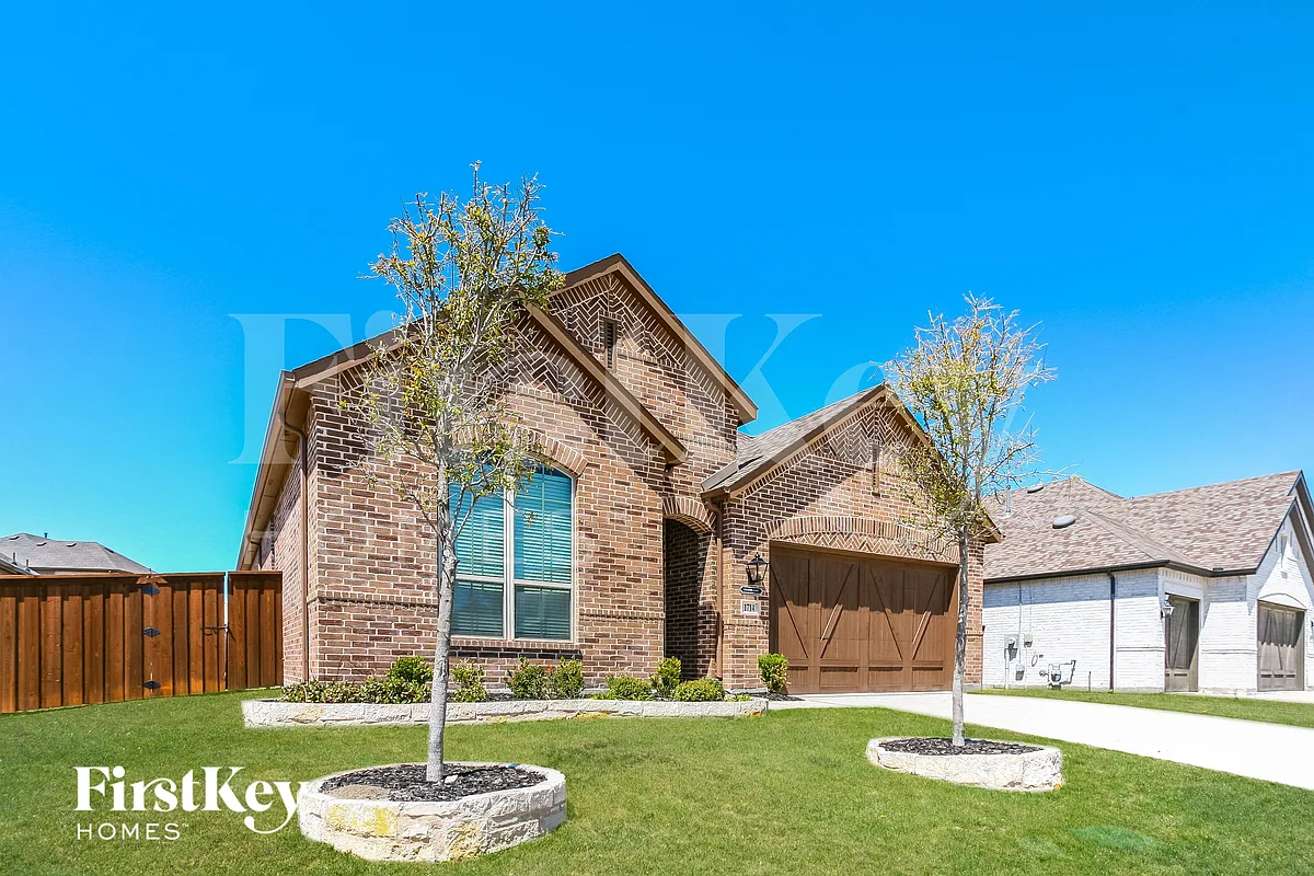 Building Photo - 1714 Voltera Dr