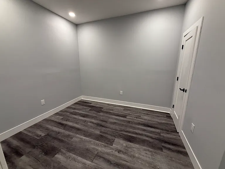 118-05 Liberty Ave #3 — Photo 11