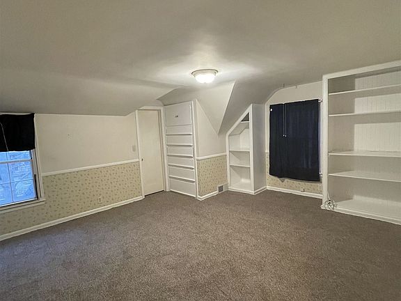 3rd image of 3417 Norwood Dr