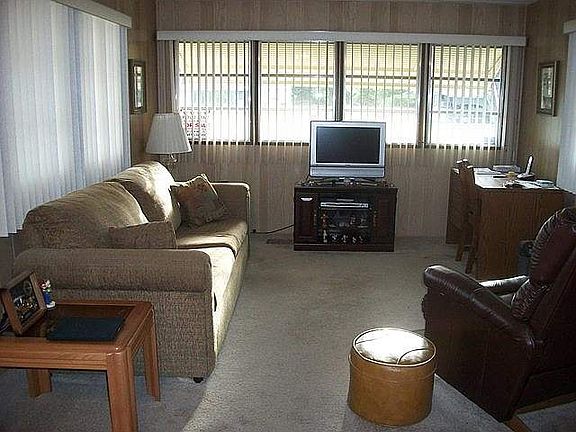 5th image of 3509 Manitou Dr
