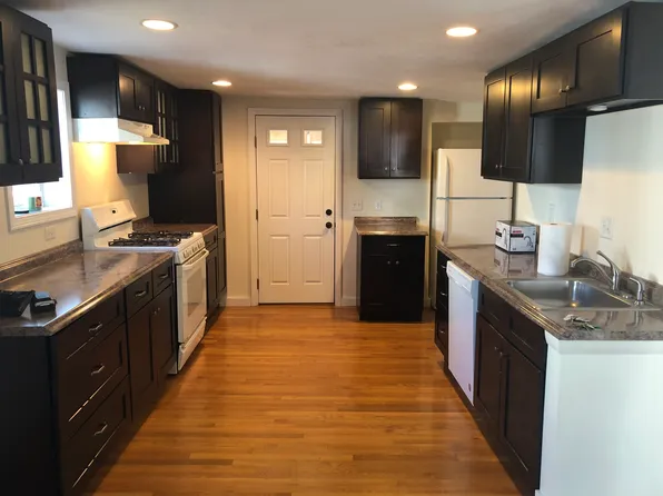 160 Lincoln St, Marlborough, MA 01752