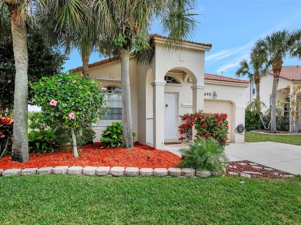 693 NW 151st Ave, Pembroke Pines, FL 33028