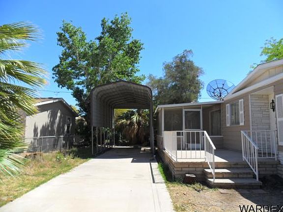 3rd image of 600 Gordon Dr