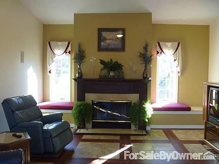Family Room
						:
						Beautiful room with gas fireplace and surround sound