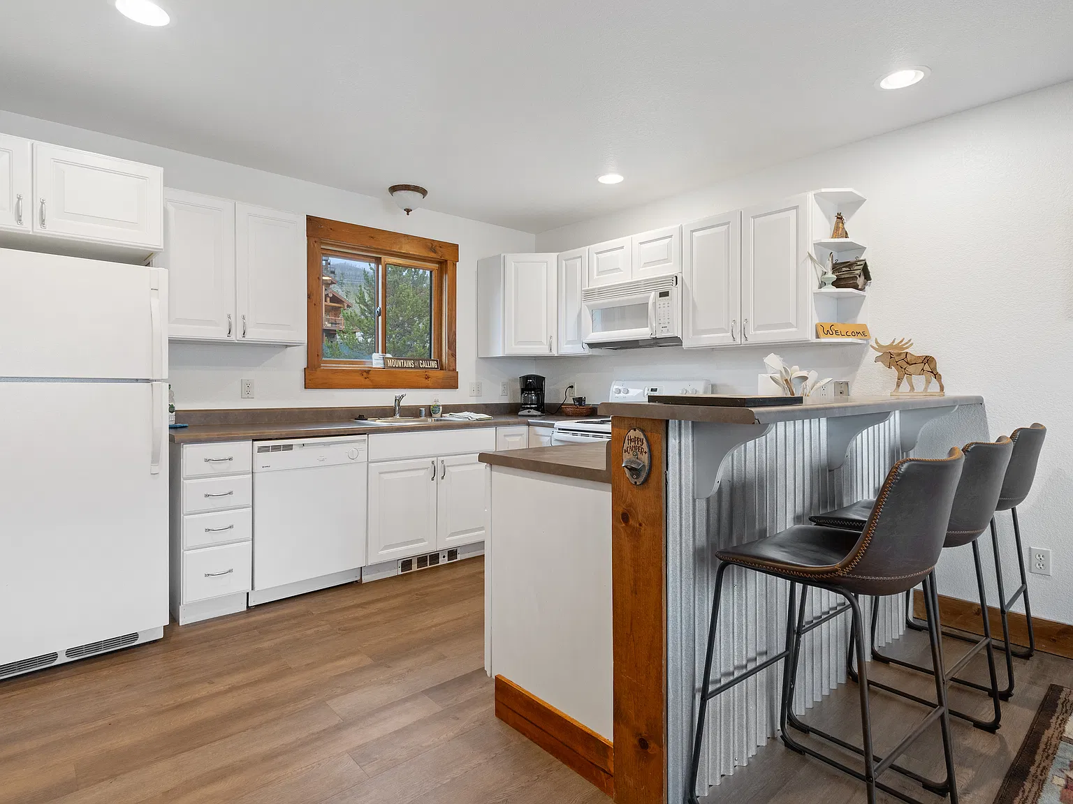 1 bed, 750 sqft, $1,800 — Photo 3