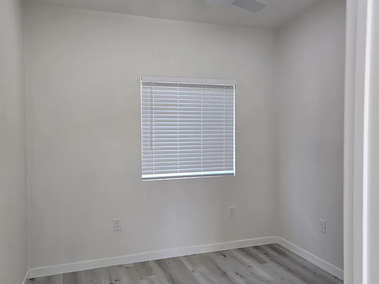 539 Hawaiian Ave #1/2 — Photo 5