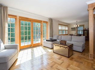 209 Wetherill Rd, Garden City, NY 11530