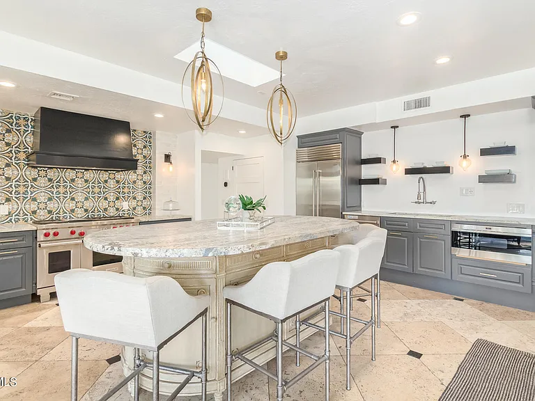 4450 E Camelback Rd #1 — Photo 21