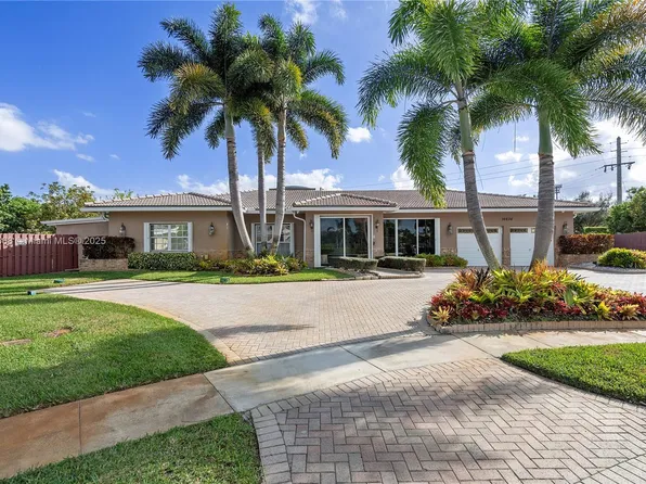 16634 Golfview Dr, Weston, FL 33326