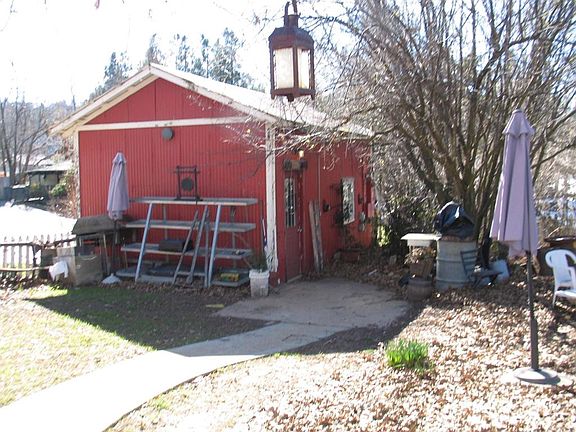 5th image of 2102 3rd St