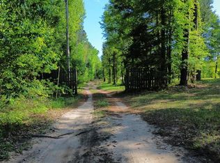 310 Shell Dr, Texarkana, AR 71854