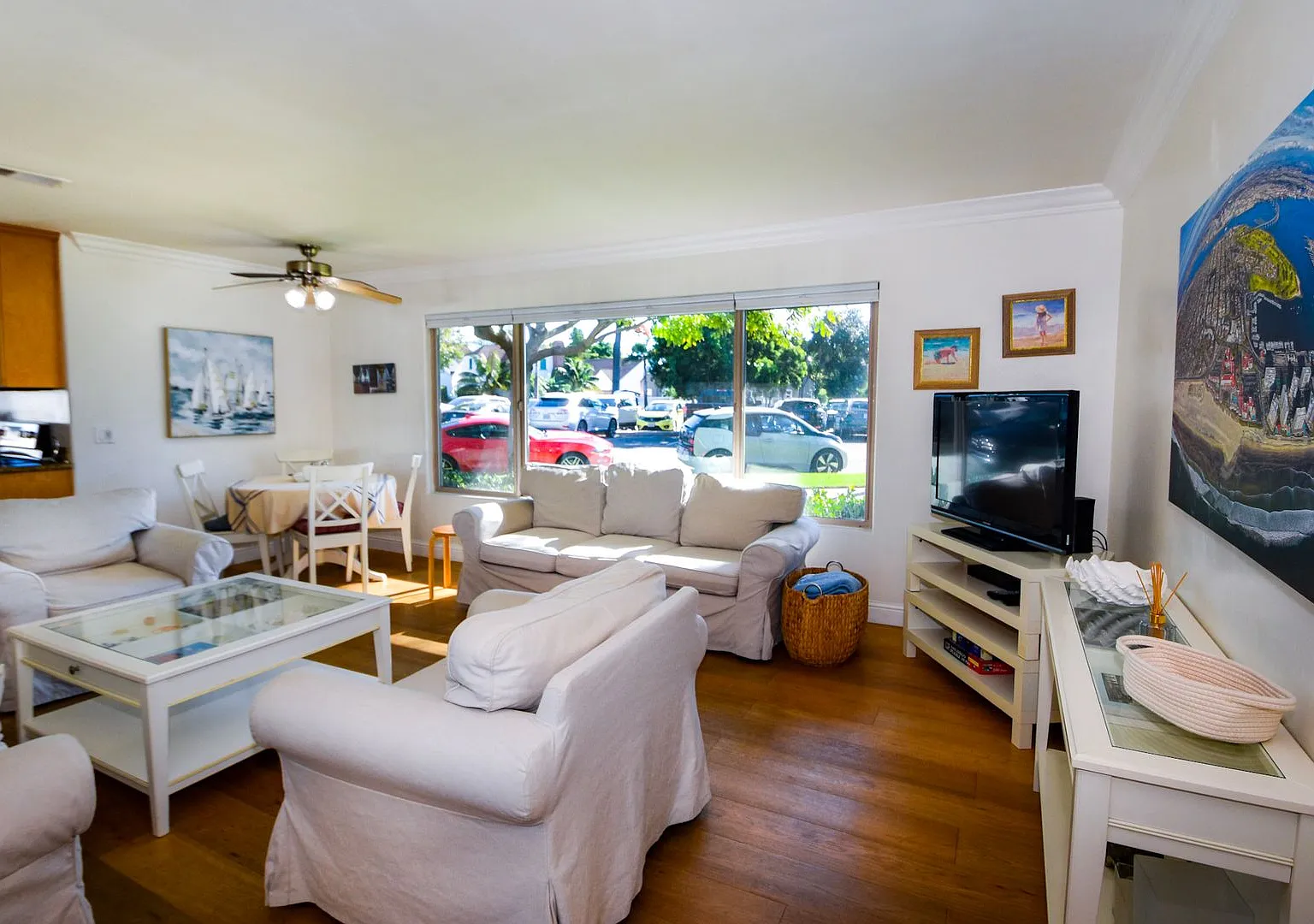 1052 Isabella Ave # A — Photo 2