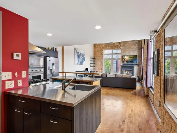 801 Washington Ave N APT 321, Minneapolis, MN 55401