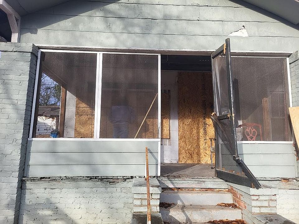 2nd image of 13 Johnson Rd NW