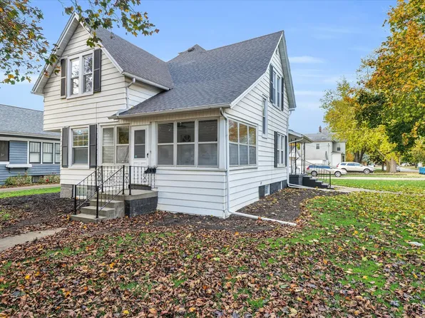 303 W Moulton St, Pontiac, IL 61764