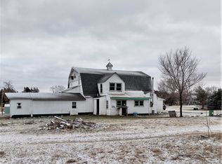 907 S Marshall Rd, Beulah, MI 49617