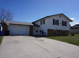 3410 Parkview Dr, Rapid City, SD 57701