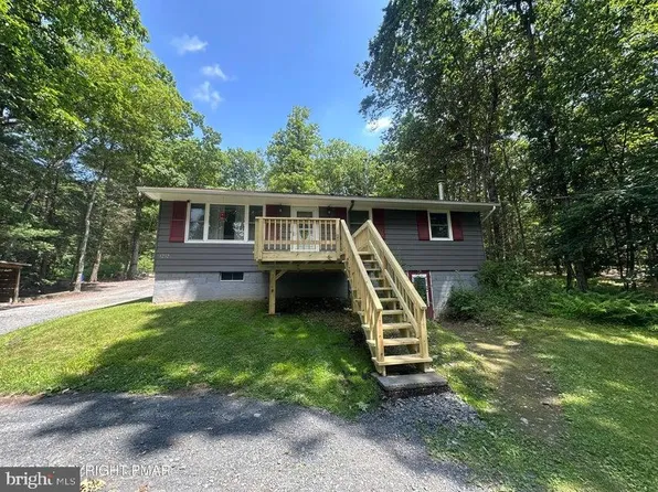 1232 Milford Rd, Dingmans Ferry, PA 18328