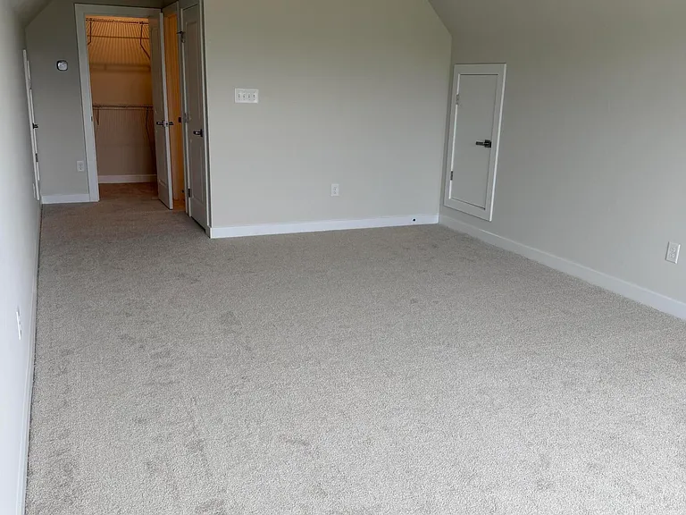 104 Ryker Rd W — Photo 13