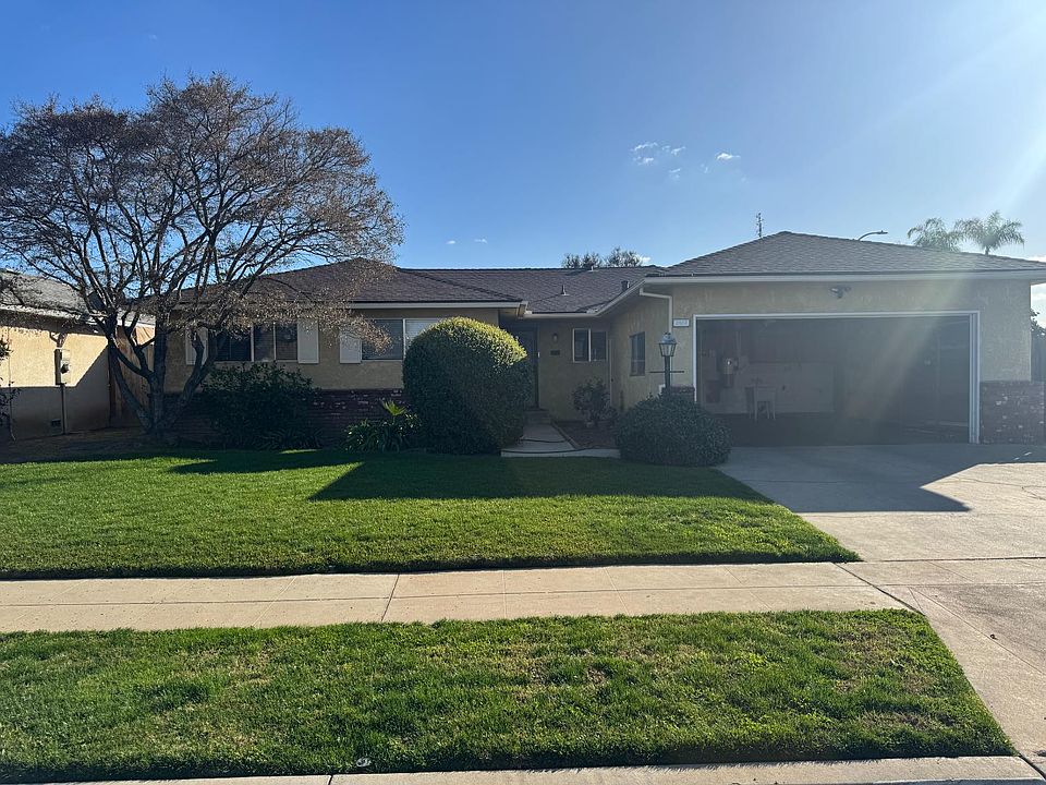 1st image of 2617 W Sussex Way